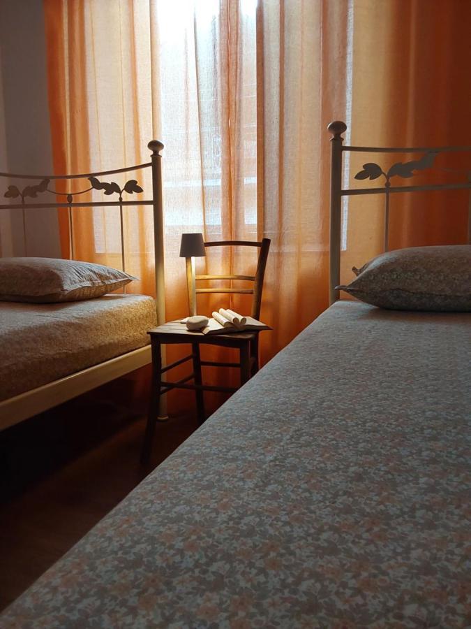 Casa Vacanze Malvarosa Casale Corte Cerro Esterno foto