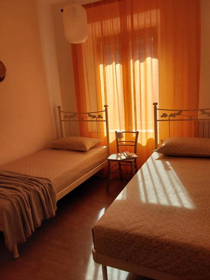 Casa Vacanze Malvarosa Casale Corte Cerro Esterno foto