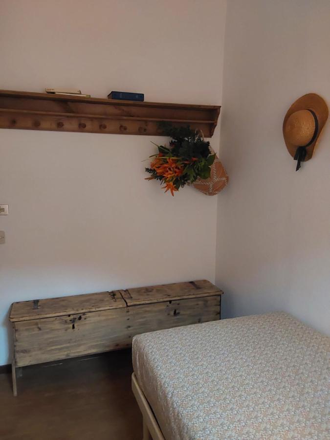 Casa Vacanze Malvarosa Casale Corte Cerro Esterno foto