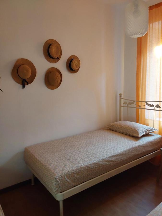 Casa Vacanze Malvarosa Casale Corte Cerro Esterno foto